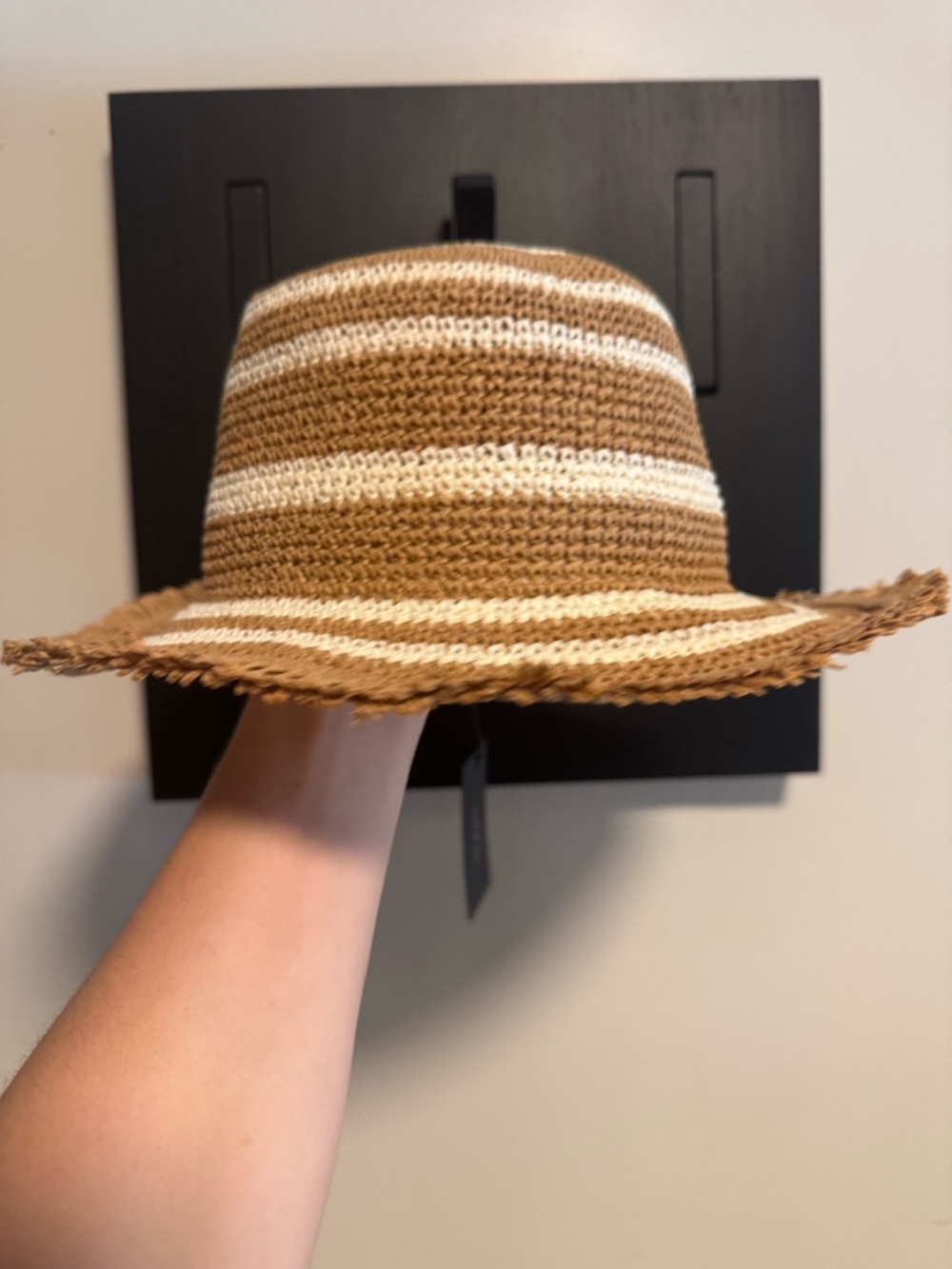 Rag & Bone Women’s Frills Rollable Bucket Hat NWT Size M/L - Picture 5 of 7